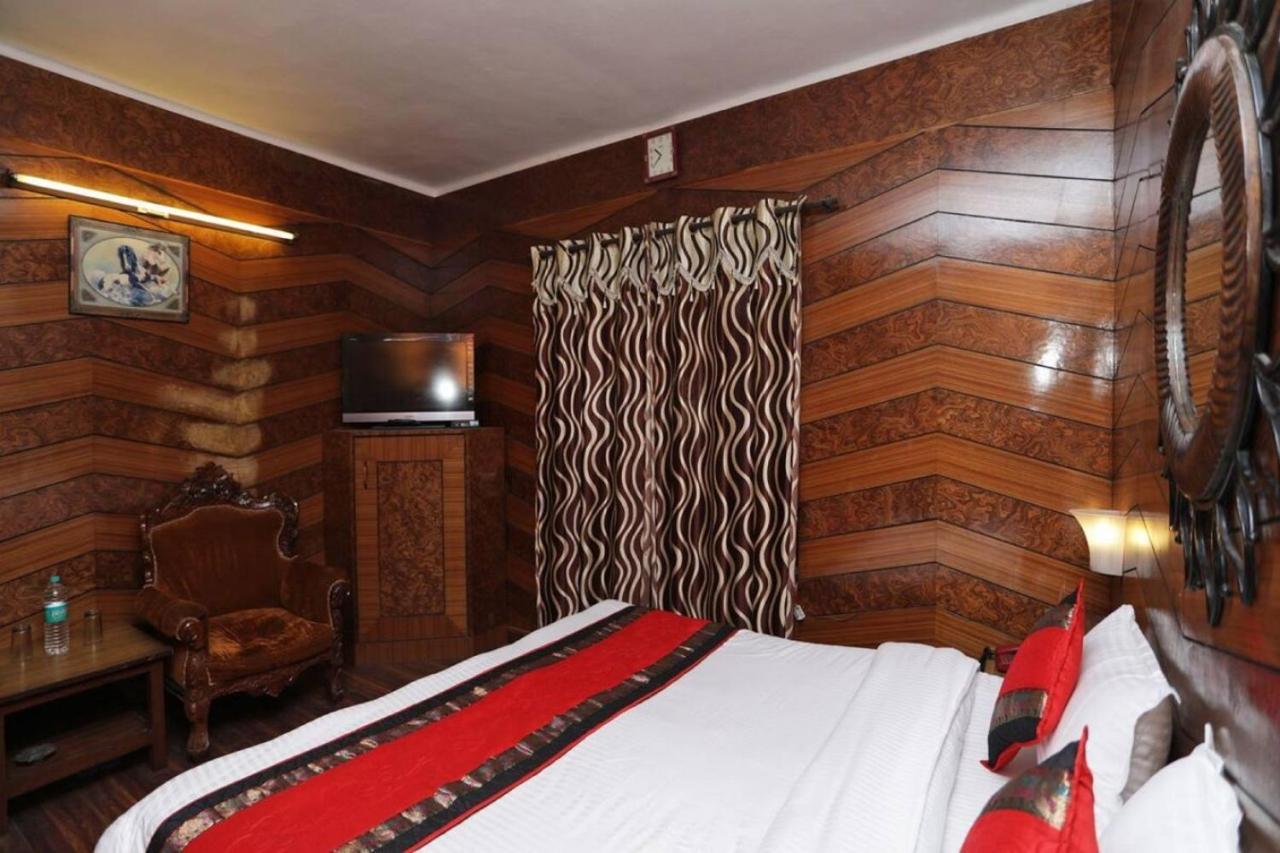 Goroomgo Ankur Lake View Mall Road Nainital - Prime Location With Luxury Room Exterior foto