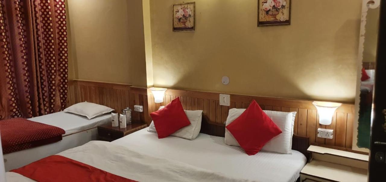 Goroomgo Ankur Lake View Mall Road Nainital - Prime Location With Luxury Room Exterior foto